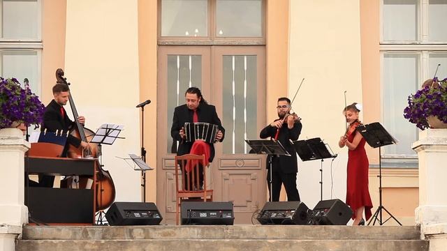 Ariel Ramirez Tango Orchestra - Nocturna (Milonga) смотреть онлайн