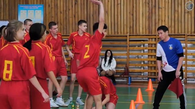 В Байконуре состоялась военно-спортивная игра "Зарница" смотреть онлайн