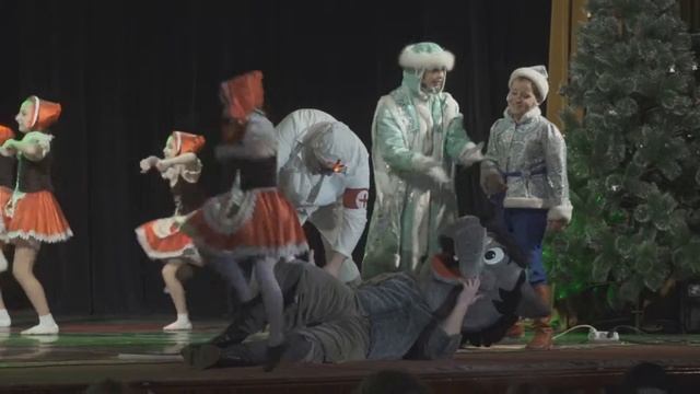 Айболит. Новогодняя елка 2016. Юденок Виталий смотреть онлайн