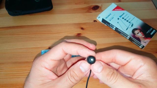 Беспроводные наушники Sony WI-C 200 смотреть онлайн