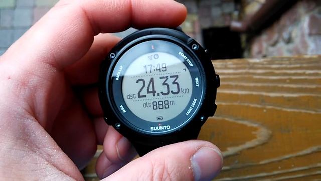 Suunto Ambit3 Peak vs Epson Runsense 710 смотреть онлайн