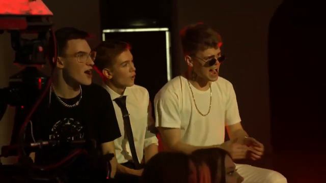 трио Star - Девочка с луны смотреть онлайн