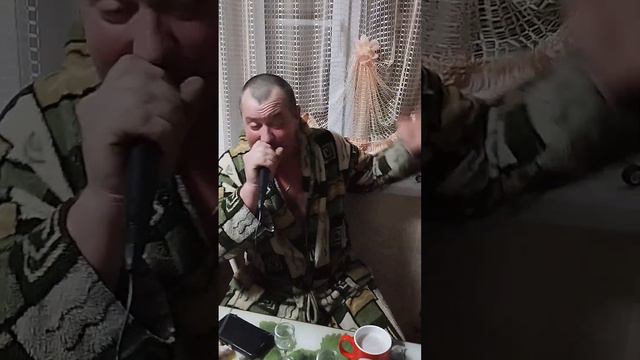 Давай сбежим, на тебя буду тратиться смотреть онлайн