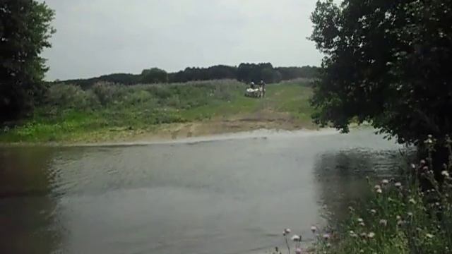 неудачно переехал реку смотреть онлайн