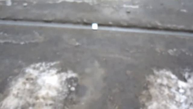 iPhone 5s. Положили под трамвай! смотреть онлайн