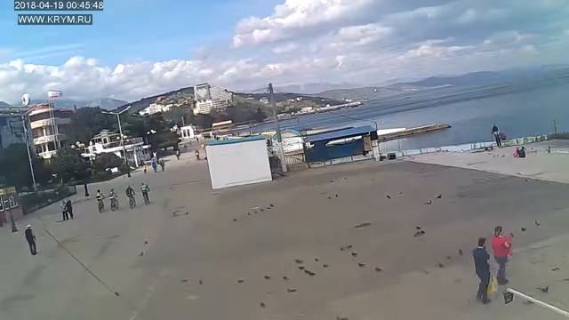 Вебкамера "Морвокзал". Запись 19.04.2018 16:00:05 смотреть онлайн