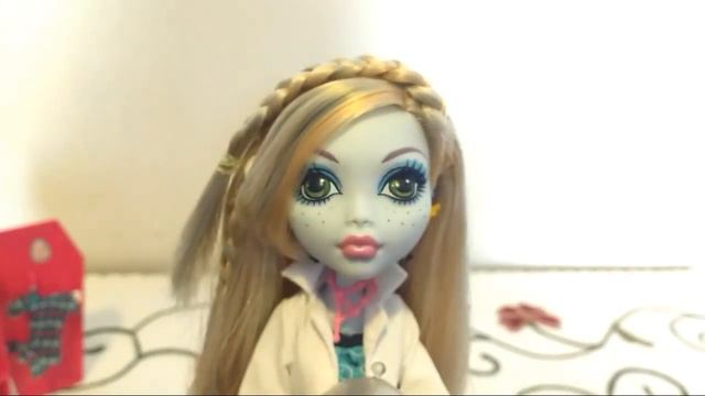 Monster High Lagoona Blue Classroom Doll Review смотреть онлайн