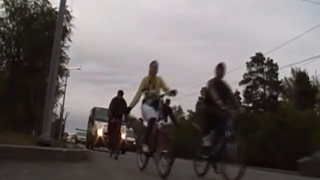 Велопробег ''Планета в движении''divx.avi смотреть онлайн