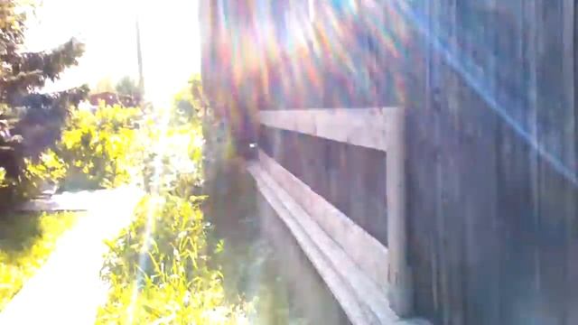 Блин,как же круто на даче смотреть онлайн