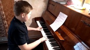 ,, ДЕНЬ ПОБЕДЫ,, игра на фортепиано Дмитрий Гогин.