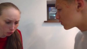 АЛИСА СИЛЬНО ЗАБОЛЕЛА ПУКАМИ!!!