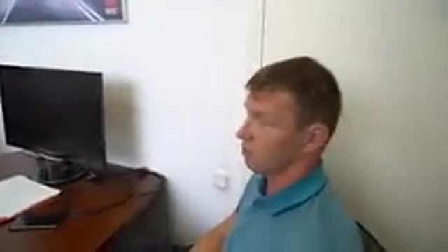 Дилер Volvo / Борзый директор с зонтом и кража претензии смотреть онлайн