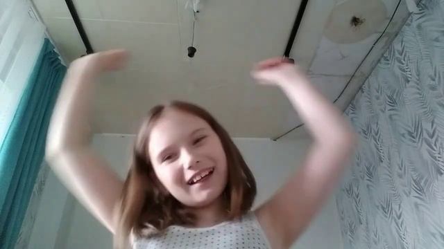 песня Горячий Шоколад Не я пела А моя колонка Яндекс станция с Алисой смотреть онлайн