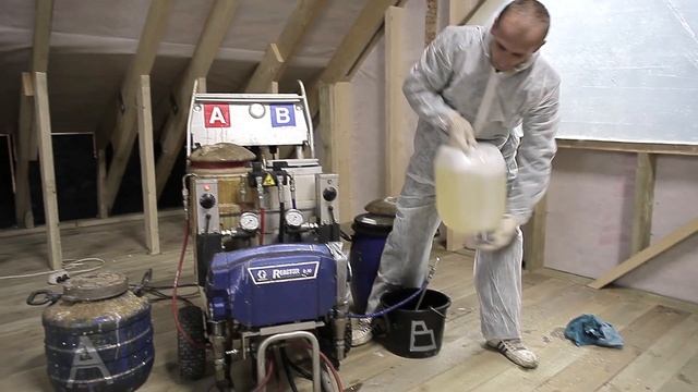 Смена пены Экотермикс и процедура консервации установки Graco E10 смотреть онлайн