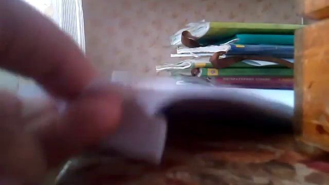 Как вытащить скрепку из бумаги смотреть онлайн