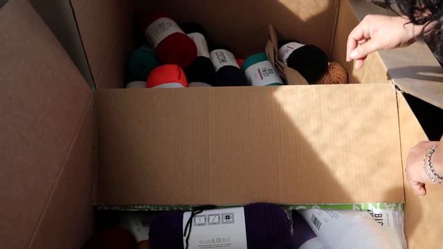 Yarn Haul & Unboxing + Free Yarn Giveaway #5 2021 - 🚫Giveaway ended🚫 смотреть онлайн