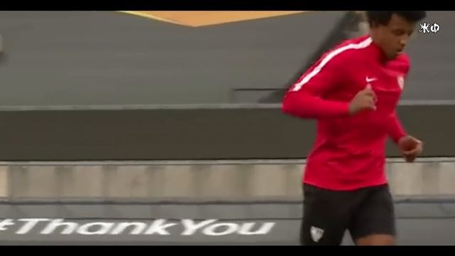 ИГРОКИ РЕАЛА ТРЕБУЮТ ВЕРНУТЬ РОНАЛДУ В РЕАЛ ПОСЛЕ МАТЧЕ БАРСЕЛОНА 2-3 РЕАЛ МАДРИД смотреть онлайн