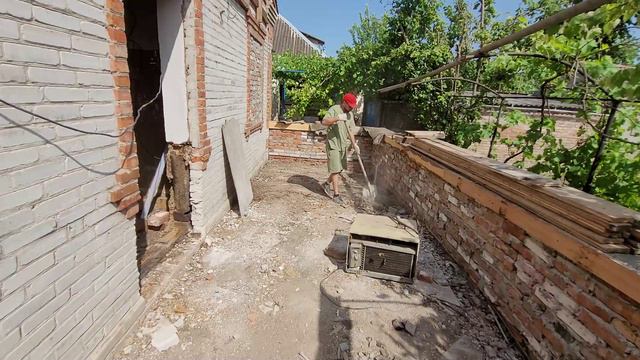 КУПИЛИ ДОМ НА ЮГЕ ПЕРВЫЙ ДЕНЬ БЕЗ ПОМОШНИКА ЗАЛИЛ КОЛОДЕЦ ГОТОВЛЮ УЧАСТОК ОПЯТЬ ИЗБАВЛЮСЬ ОТ НЕ НЕНУ смотреть онлайн