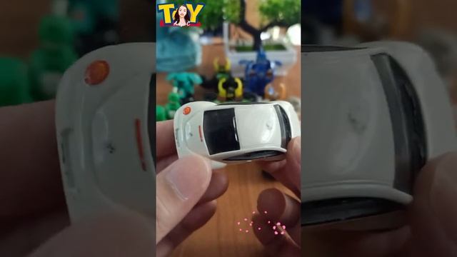 Volkswagen Beetle toy car Diecast смотреть онлайн