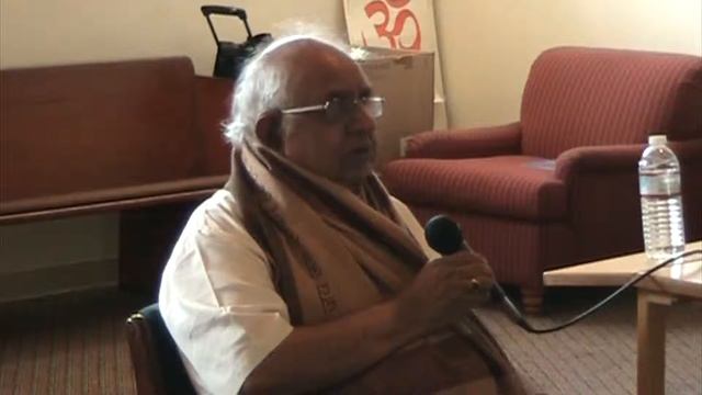 Dr. R.L. Kashayp - (2/3) on Vedas, Upanishads, and Modern Knowledge - May 2013 смотреть онлайн