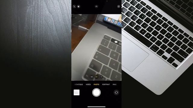 Comment connecter un équipement HDMI sur un MacBook смотреть онлайн