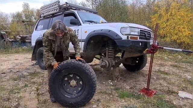 Мастер класс 4х4 - замена соска ниппеля в полевых условиях смотреть онлайн