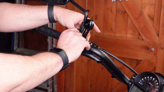 How to install SP Connect Phone Mount on a Kawasaki Vulcan S смотреть онлайн