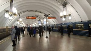 Лахтинско-Правобережная 4 линия метро Санкт-Петербург 25 12 2021 Subway Metro St.Petersburg 4 line