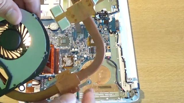 Как разобрать Sony Vaio; разборка и сборка смотреть онлайн