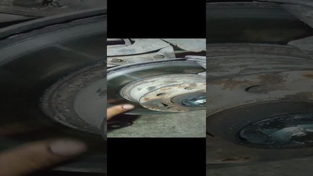 Жесть!!!Поменяйте мне только сайлентблоки рычагов!