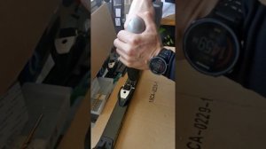 Установка крепления на лыжероллеры