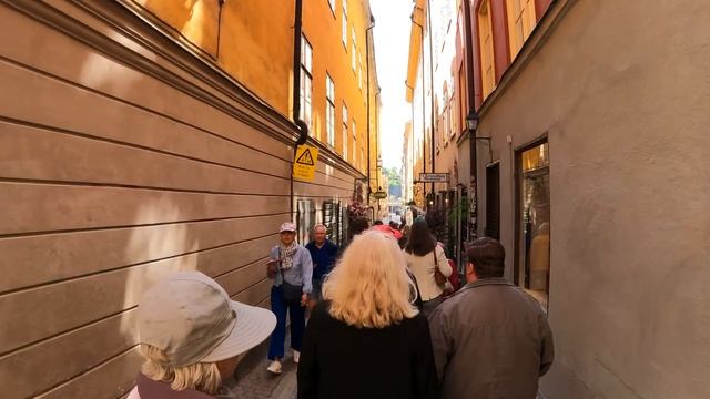 Stockholm - Drottninggatan - Juni - Sweden - Walking Tour - 4K