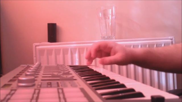 Live performance of Equinoxe 4 смотреть онлайн