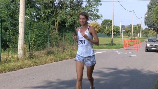 Busto Arsizio (VA) Corsa non competitiva 7 km x 7 principi. смотреть онлайн
