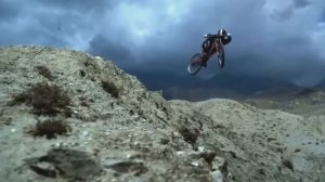 Супер крутые трюки на горном велосипеде!
