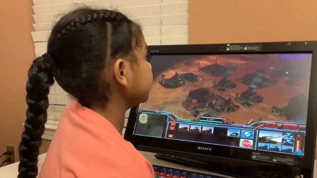#therightsisters #Generals #generalMaky 7 year old plays COMMAND & CONQUER - GENERALS смотреть онлайн
