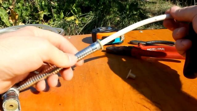 ЛАЙФХАК для душа. Вечный шланг для душевой кабинки. Своими руками!!! смотреть онлайн