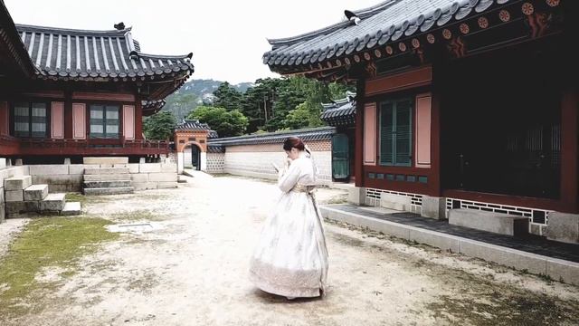 KOREA VLOG: RUSSIAN GIRLS WEARING HANBOK/러시아 소녀들 한복을 입다 смотреть онлайн