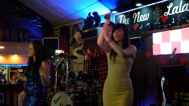 zaterdagavond- the new laladu kevin en Romina смотреть онлайн