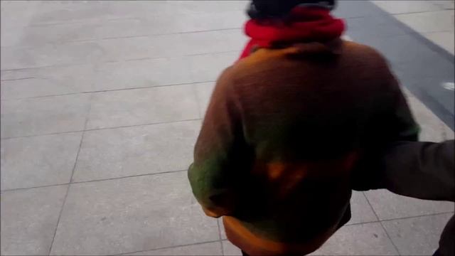 Out and About in Shanghai- Zhongshan Park смотреть онлайн