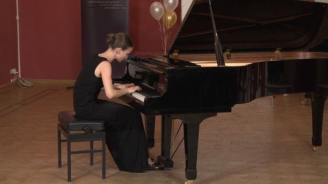 Medtner Fairy Tale Op.20 No.1 B Flat Minor. Performed By Kate Logvinyuk