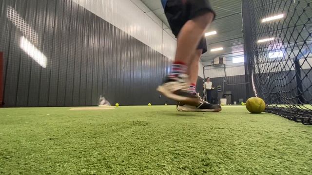 Batting practice Mash Baseball Cages смотреть онлайн