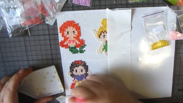 Из остатков мозаики. Принцессы, бабочки, звери // From the remains of a mosaic. смотреть онлайн