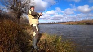 Щука на блесну! Ловля щуки на колебалку! Рыбалка на щуку в ноябре! Встретил косулю!