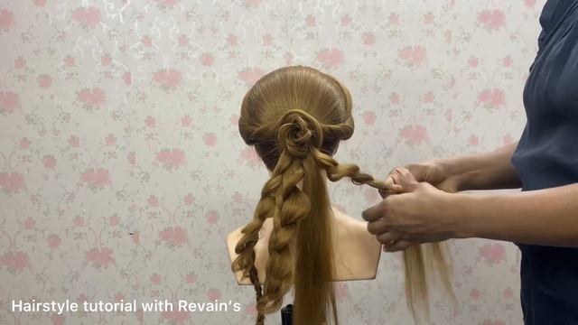 Russian rose bun hairstyle with basic technique | How do you make a bun look like a rose смотреть онлайн