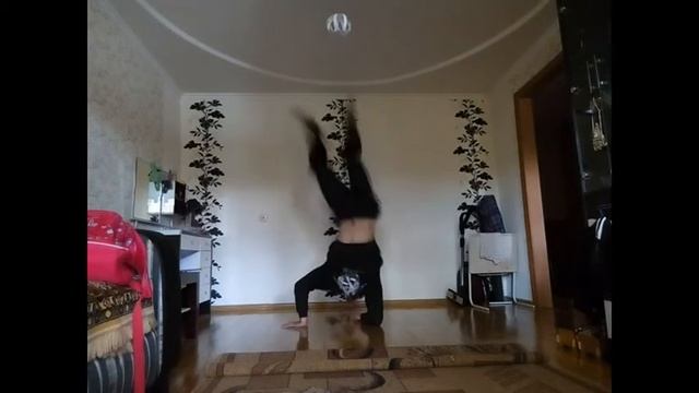 Как согреться если на улице уже холодно, а дома еще не включили отопление смотреть онлайн