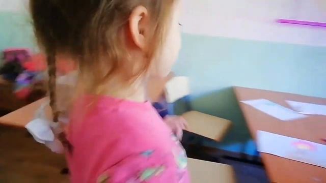 15 октября 19г. ДДТ лен.района г.Грозного, кружок ЗАНИМАТЕЛЬНАЯ ФИЗИКА, учитель Султан Магомедович смотреть онлайн