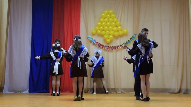вальс 9 класс,последний звонок 2016 смотреть онлайн