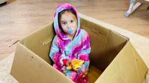 Полина и весёлая история с игрушками.