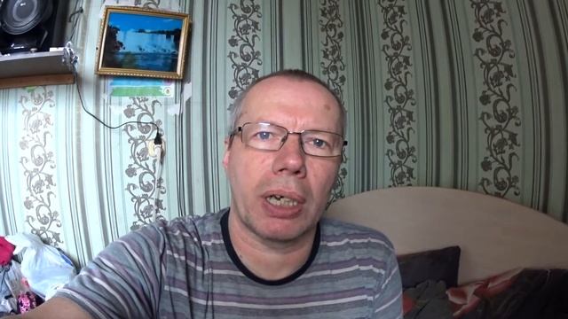 Анекдот про таракана и очень худого мальчика смотреть онлайн